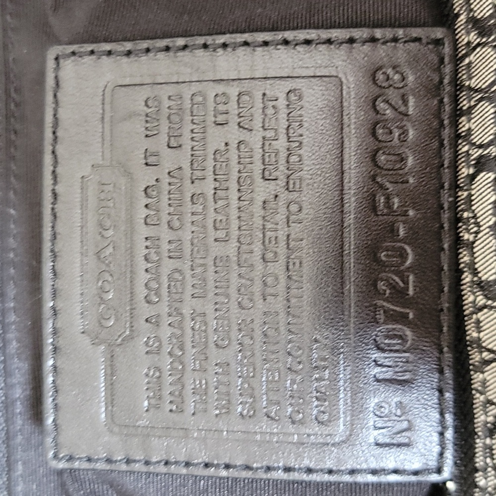 Coach vintage signature C and leather shoulder handbag - Picture 12 of 16